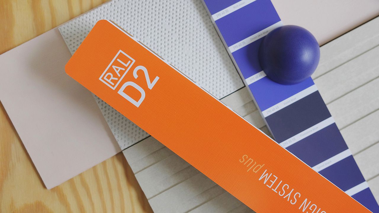 Färgkarta RAL D2 Design System Plus