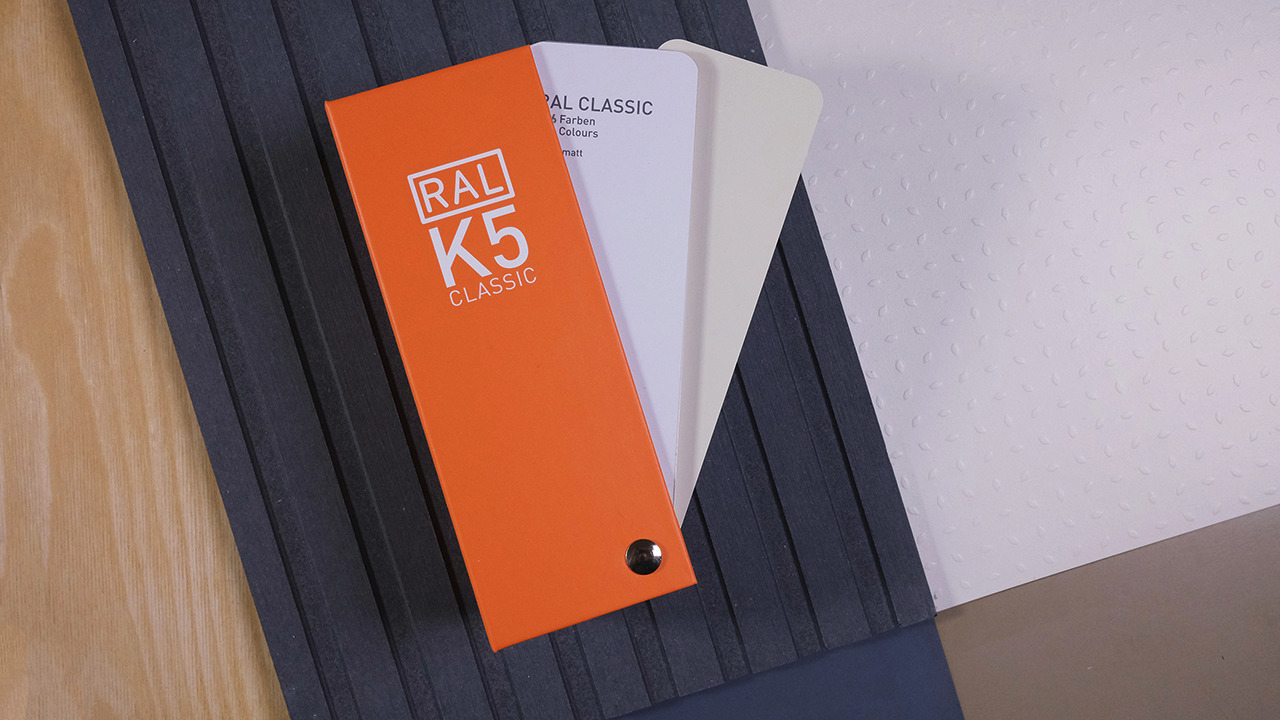 Färgkarta RAL K5 Basic-set